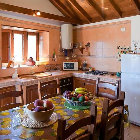 Casa Rural Ca Maria *